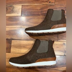 New BOC B.O.C Kara Boots Shoes Brown 9